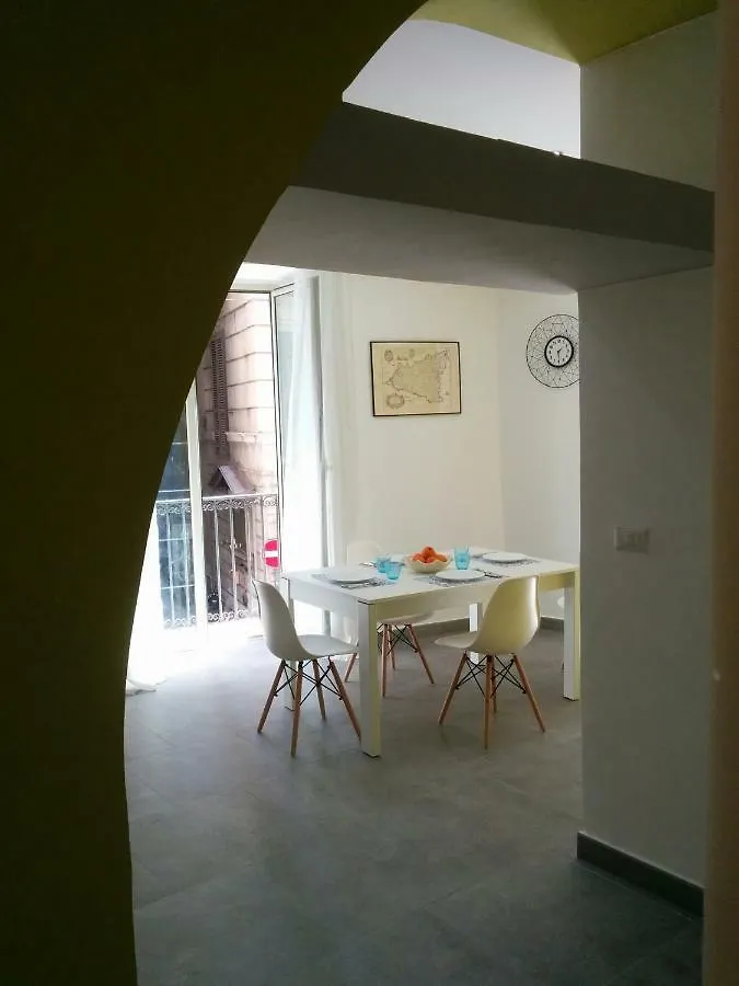 Apartmán Cassaro Antico Palermo 0*,